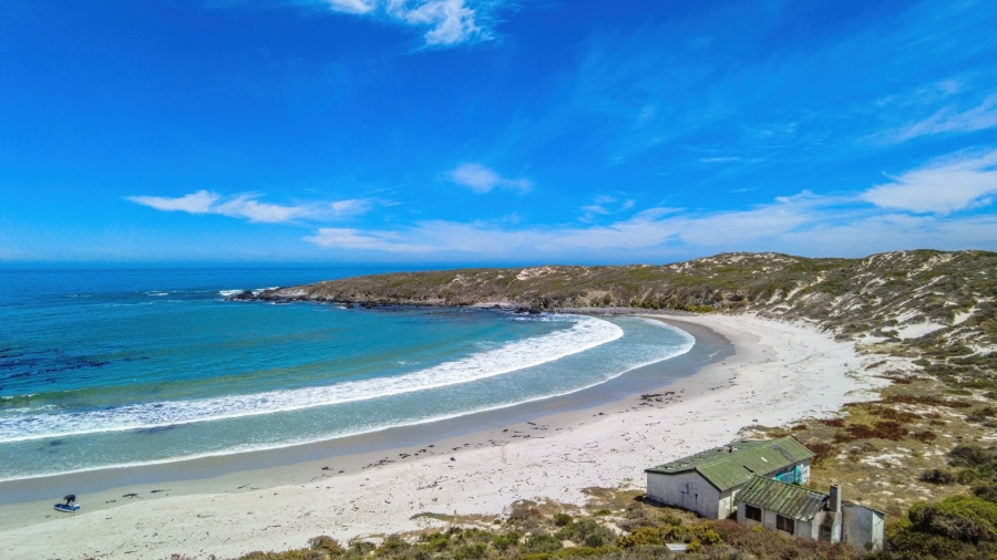 4 Bedroom Property for Sale in Grotto Bay Western Cape